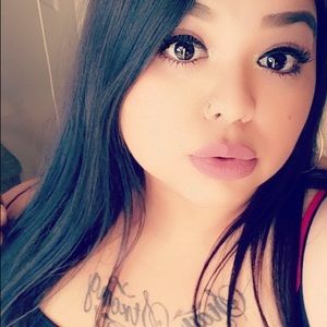 Meet your Posher, Adriana